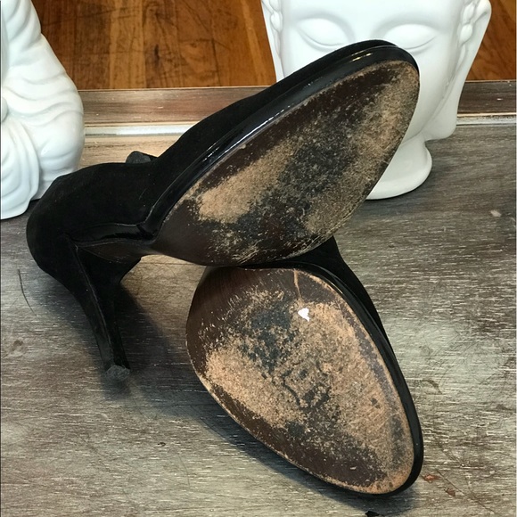 Stuart Weitzman - Picture 2 of 3